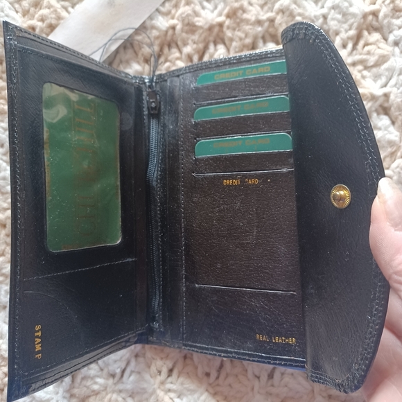 New with Tags Vintage Churchill Black Leather Wallet 1960's - Picture 3 of 7